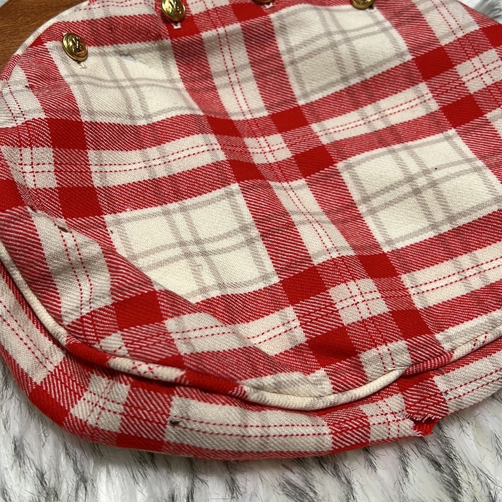 Elegant Red and Cream Plaid Clutch - Picture 13 of 14